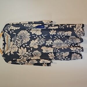 NWT APT. 9 FLOWERED DRESS, 3/4 Length sleeve
